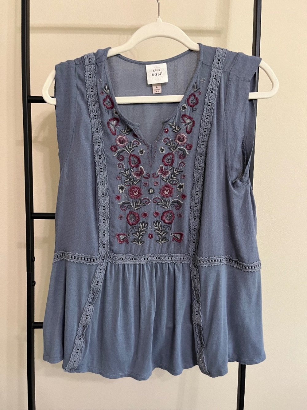 Knox Rose Mixed Media Embroidered Top Size Large Boho Festival Casual Feminine L